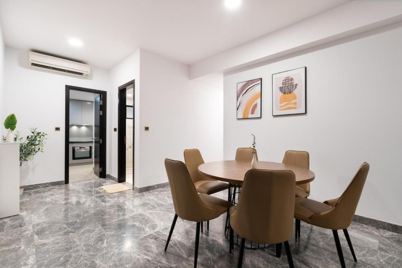 Luxury D1Mension In District 1 Freepoolsaunagym Bandar Ho Chi Minh Luaran gambar