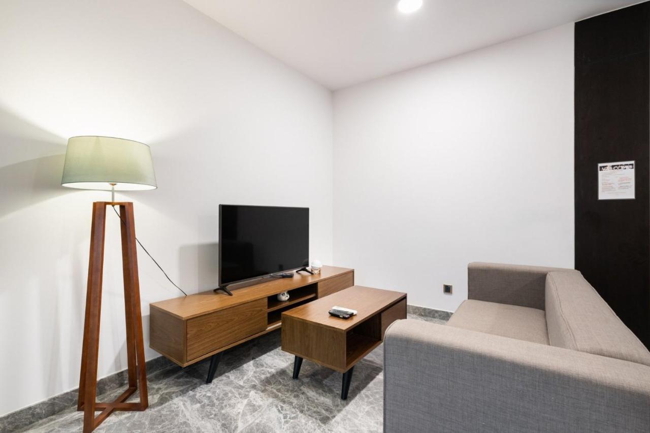 Luxury D1Mension In District 1 Freepoolsaunagym Bandar Ho Chi Minh Luaran gambar